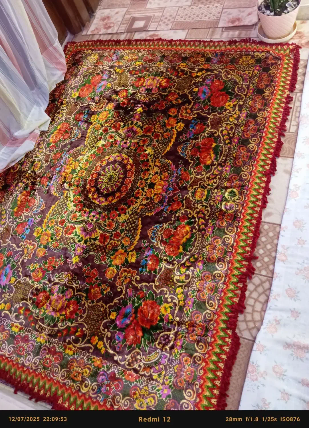 گلیم روفرشی زیبا وخوشرنگ|روفرشی|نهاوند, |دیوار