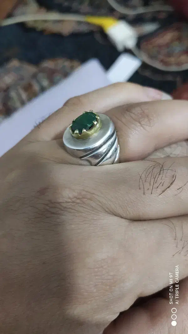 زمرد اصل با رکاب دست ساز درجه یک|جواهرات|بندرعباس, |دیوار