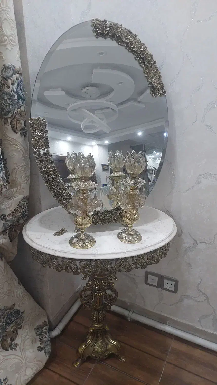 ست  آینه و شمعدان|آینه|اسلام‌شهر, زرافشان|دیوار