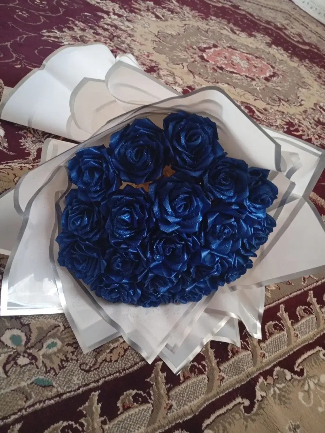 گل روبانی شاین دار|گل مصنوعی|کبودرآهنگ, |دیوار