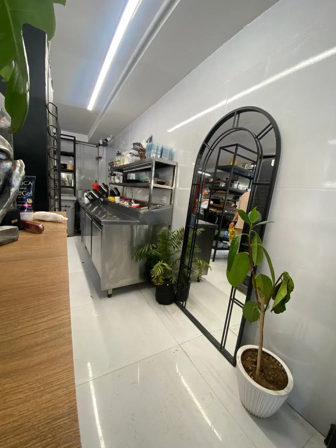 استخدام نیروی خدماتی با حقوق اداره کار|استخدام سرایداری و نظافت|صدرا-فارس, فاز ۱|دیوار