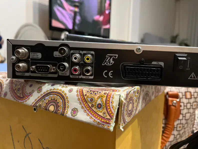 گیرنده دیجیتال|پخش‌کننده DVD و ویدیو|شاندیز, |دیوار