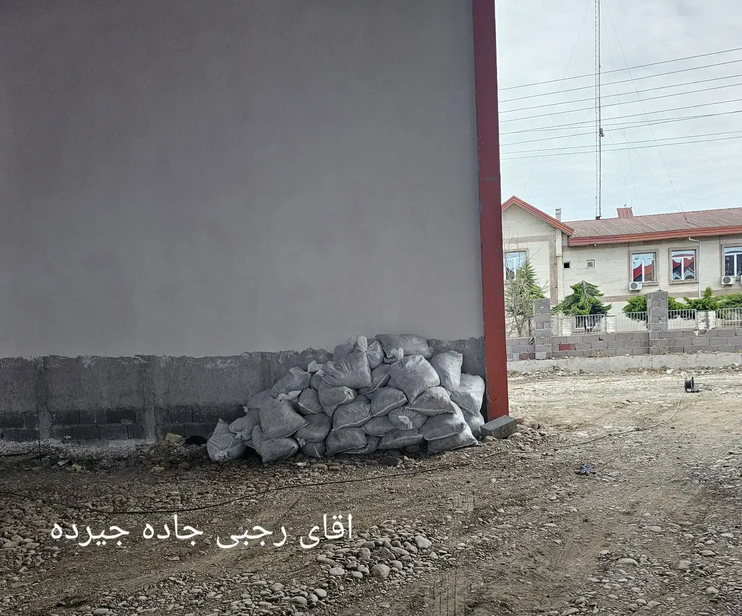 کود حیوانی گاوی پوسیده و خاک باغچه درجه یک|خدمات باغبانی و درختکاری|رشت, توشیبا|دیوار