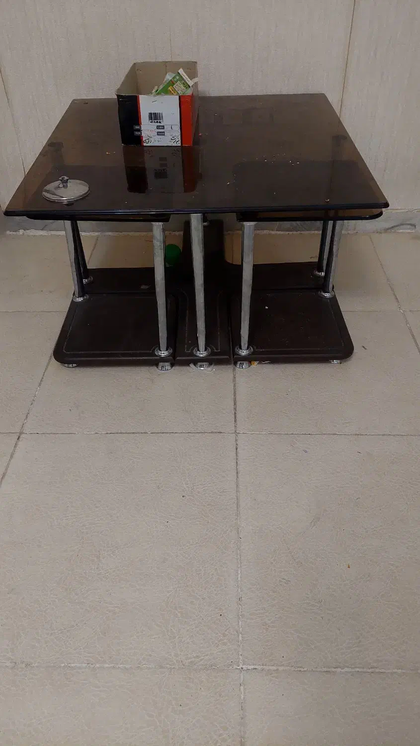 میز وسط و گل میز|مبلمان خانگی و میز عسلی|شیراز, غدیر جنوبی|دیوار