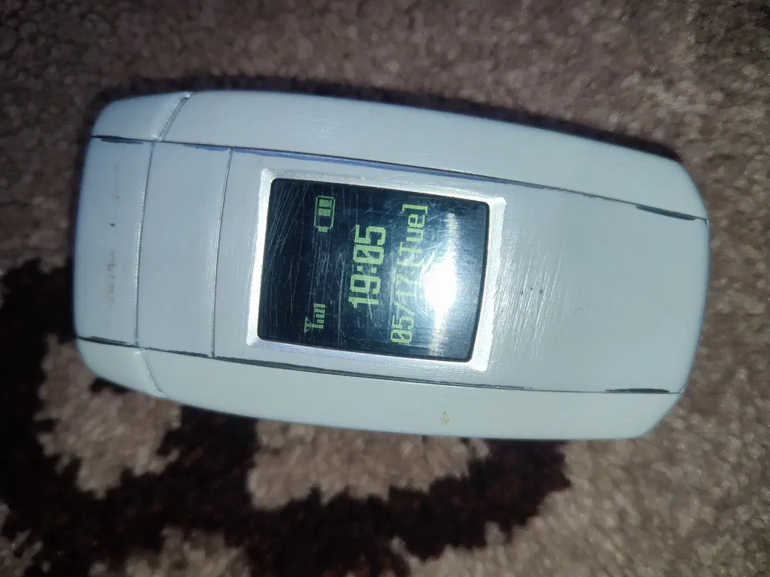 گوشی سامسونگ تاشو قدیمی اصل|موبایل|بهبهان, |دیوار