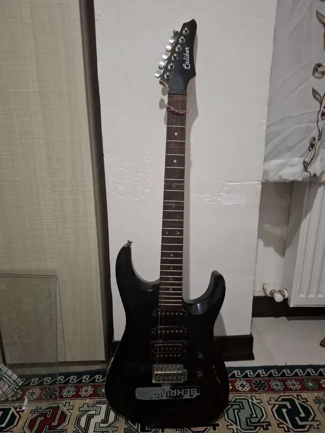 گیتار قدیمی|گیتار، بیس، امپلیفایر|کرج, شهرک بهداری|دیوار