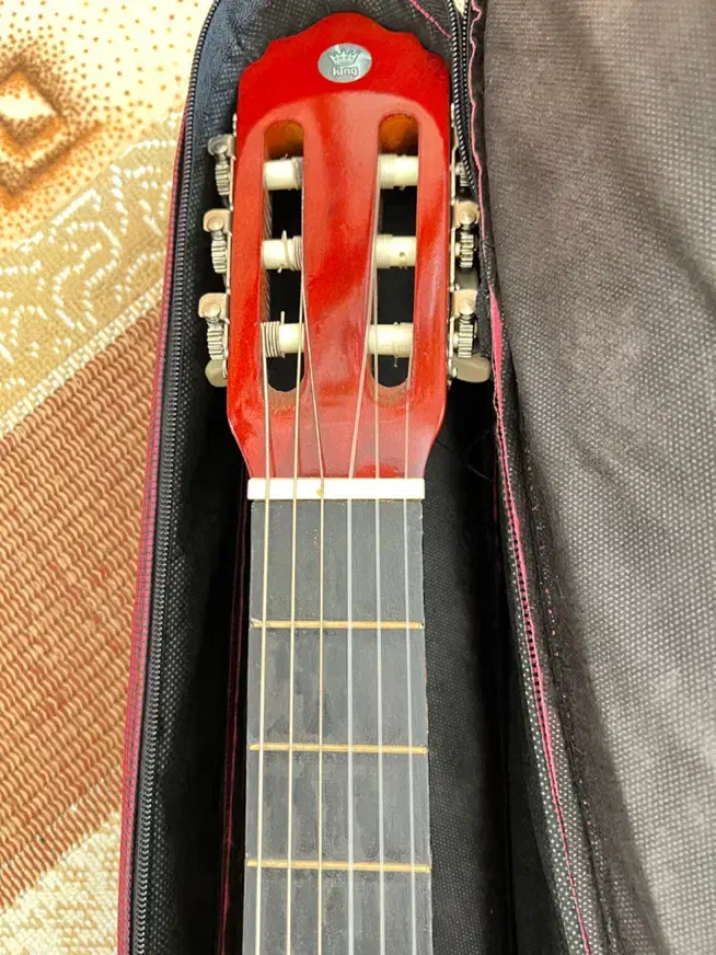 گیتار آکبند|گیتار، بیس، امپلیفایر|مراغه, |دیوار