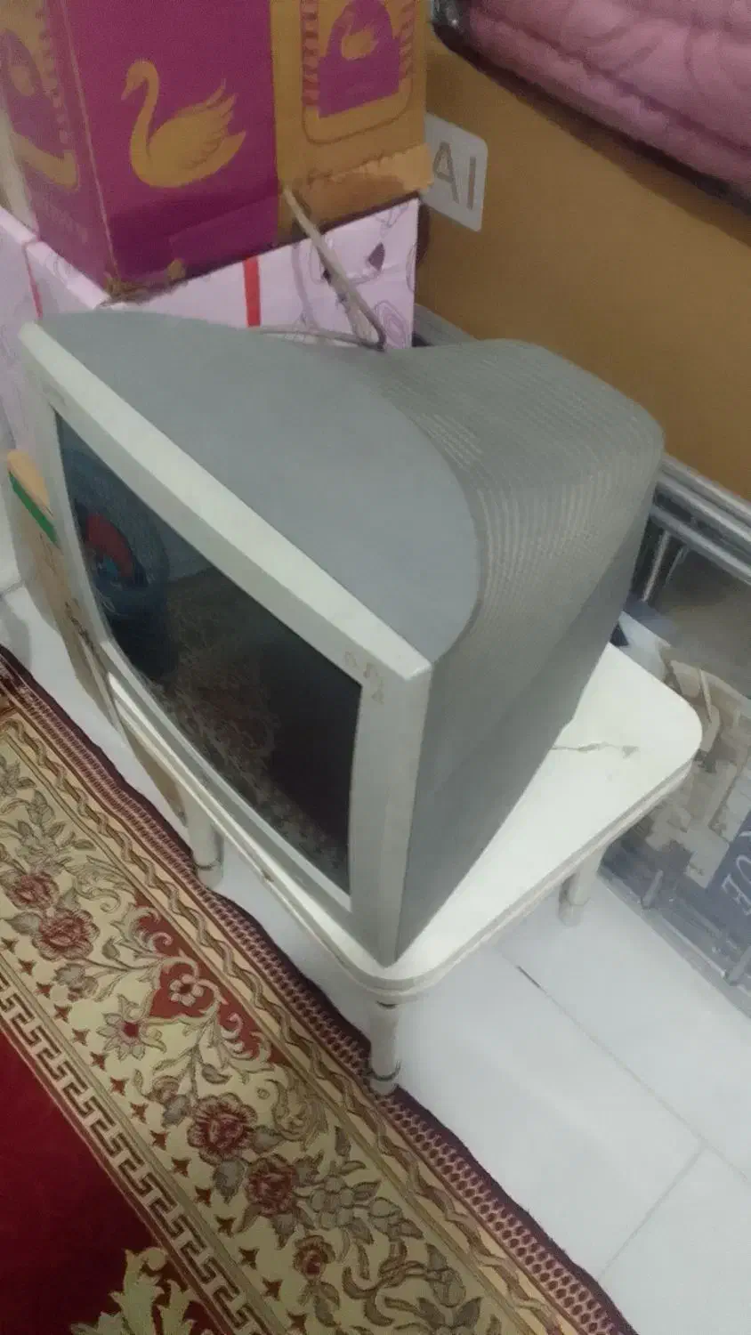 مانیتور لامپ تصویری|قطعات و لوازم جانبی رایانه|مشهد, شهید رضوی|دیوار