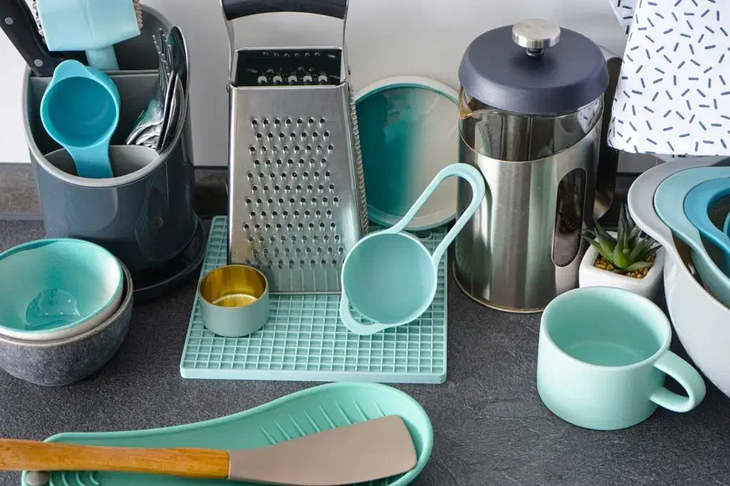 کارخانه تولید لوازم آشپزخانه (انبار و جمع آوری)آقا|استخدام صنعتی، فنی، مهندسی|پرند, فاز ۴|دیوار