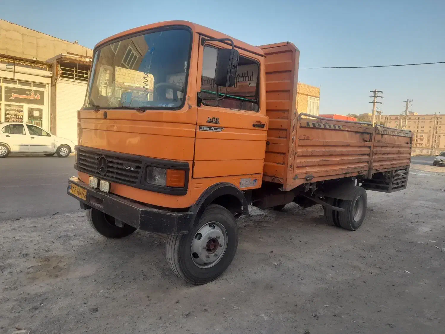 خاور ۶۰۸|خودرو سنگین|ماهدشت, |دیوار