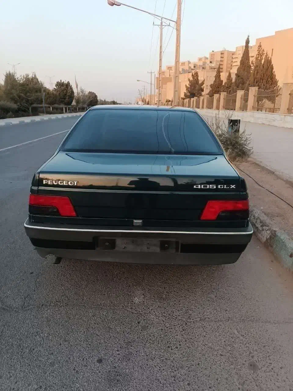 پژو 405 تک برگ سند کم کار استثنایی|خودرو سواری و وانت|یزد, |دیوار