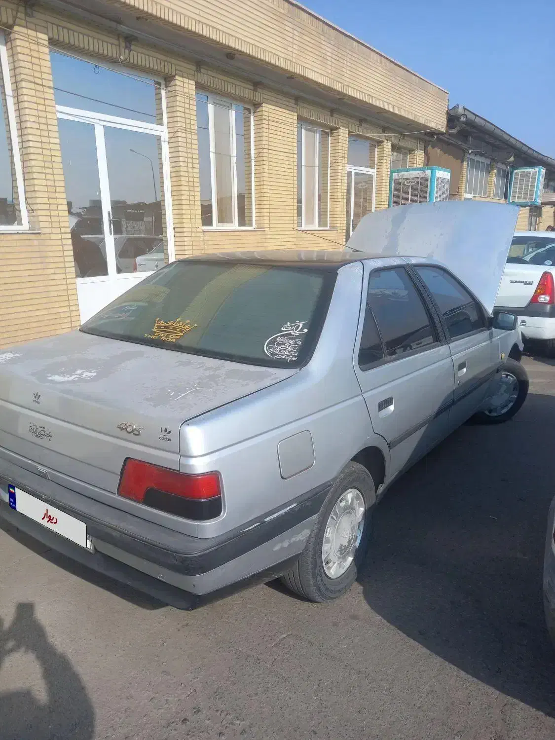 ۴۰۵ مدل ۹۰ دور رنگ|خودرو سواری و وانت|کاشان, دانش|دیوار