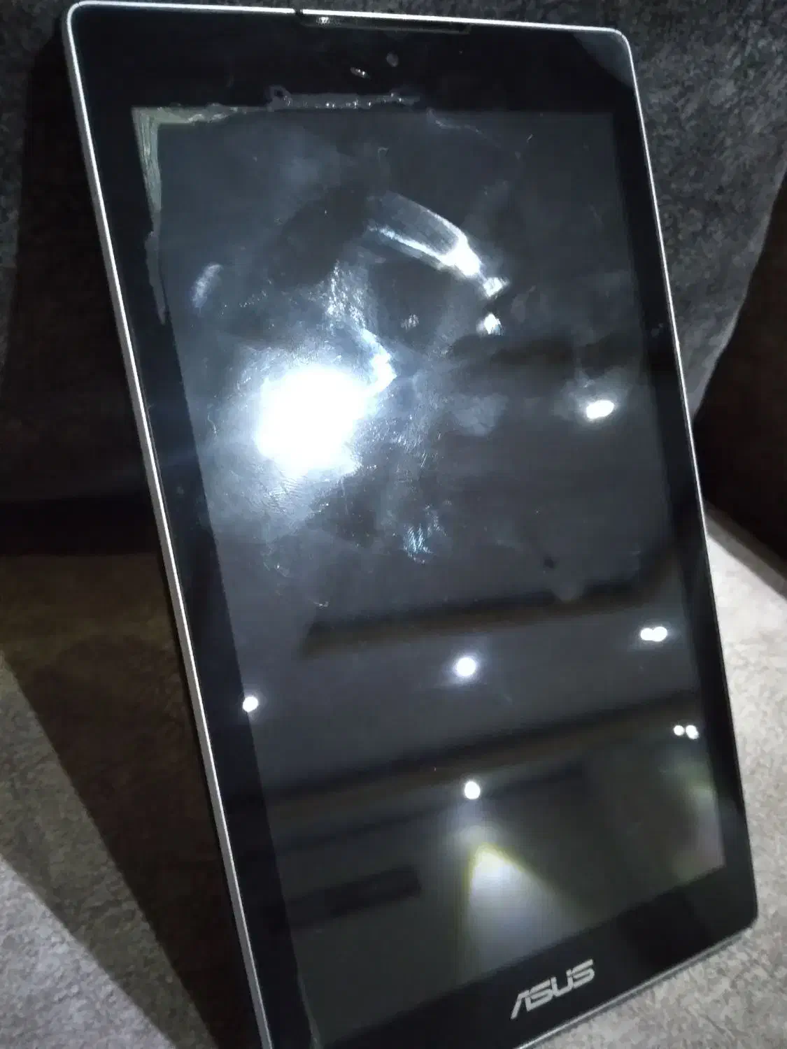 تبلت|تبلت|ملارد, |دیوار