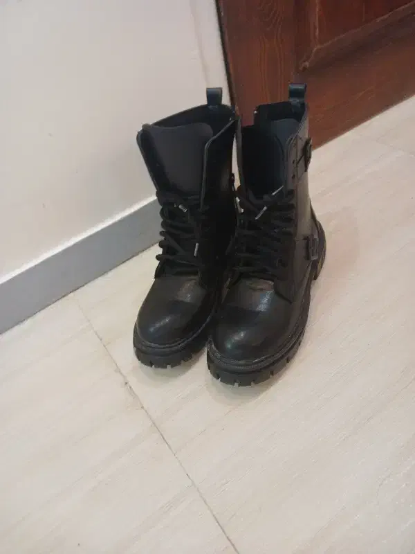 بوت سایز ۳۹ ۴۰|کیف، کفش، کمربند|مشکین‌دشت, |دیوار