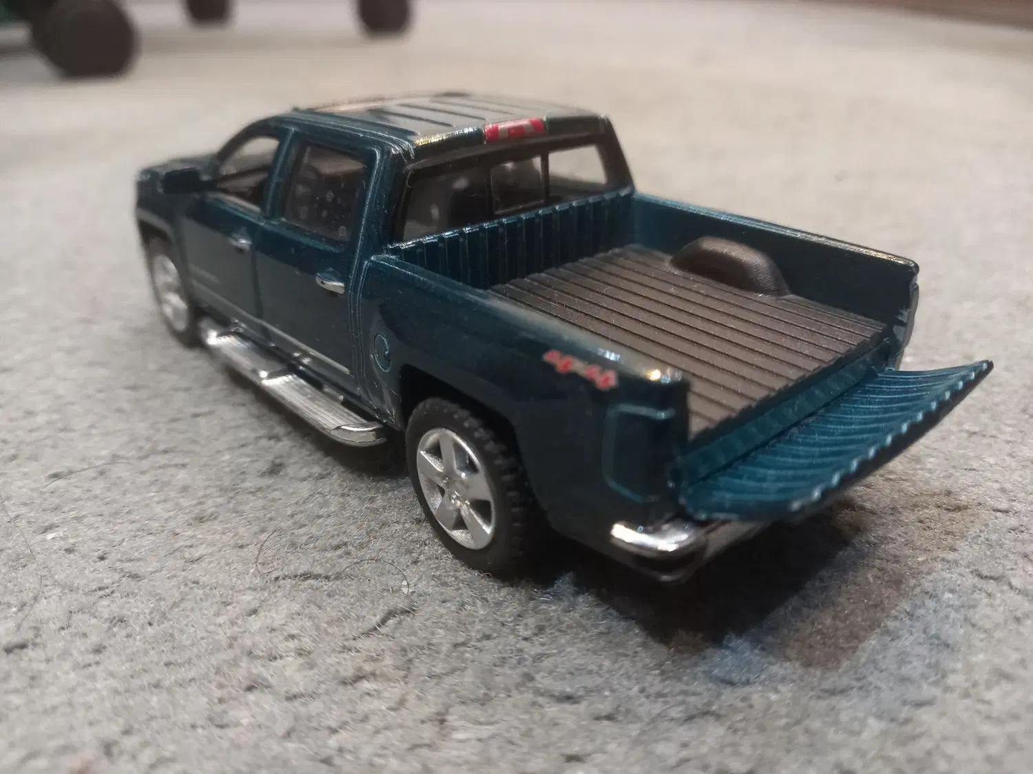 ماشین اسباب بازی فلزی وانت Chevrolet|اسباببازی|قائمشهر, |دیوار