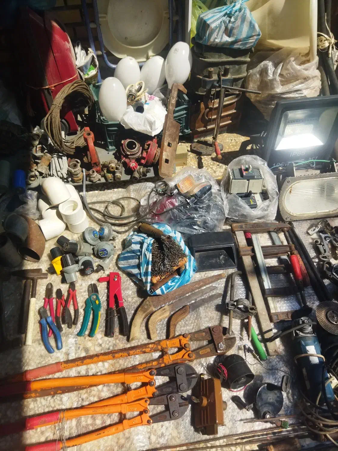 حراج لوازم ساختمانی|جاروبرقی، جارو شارژی، بخارشو|دوگنبدان, |دیوار