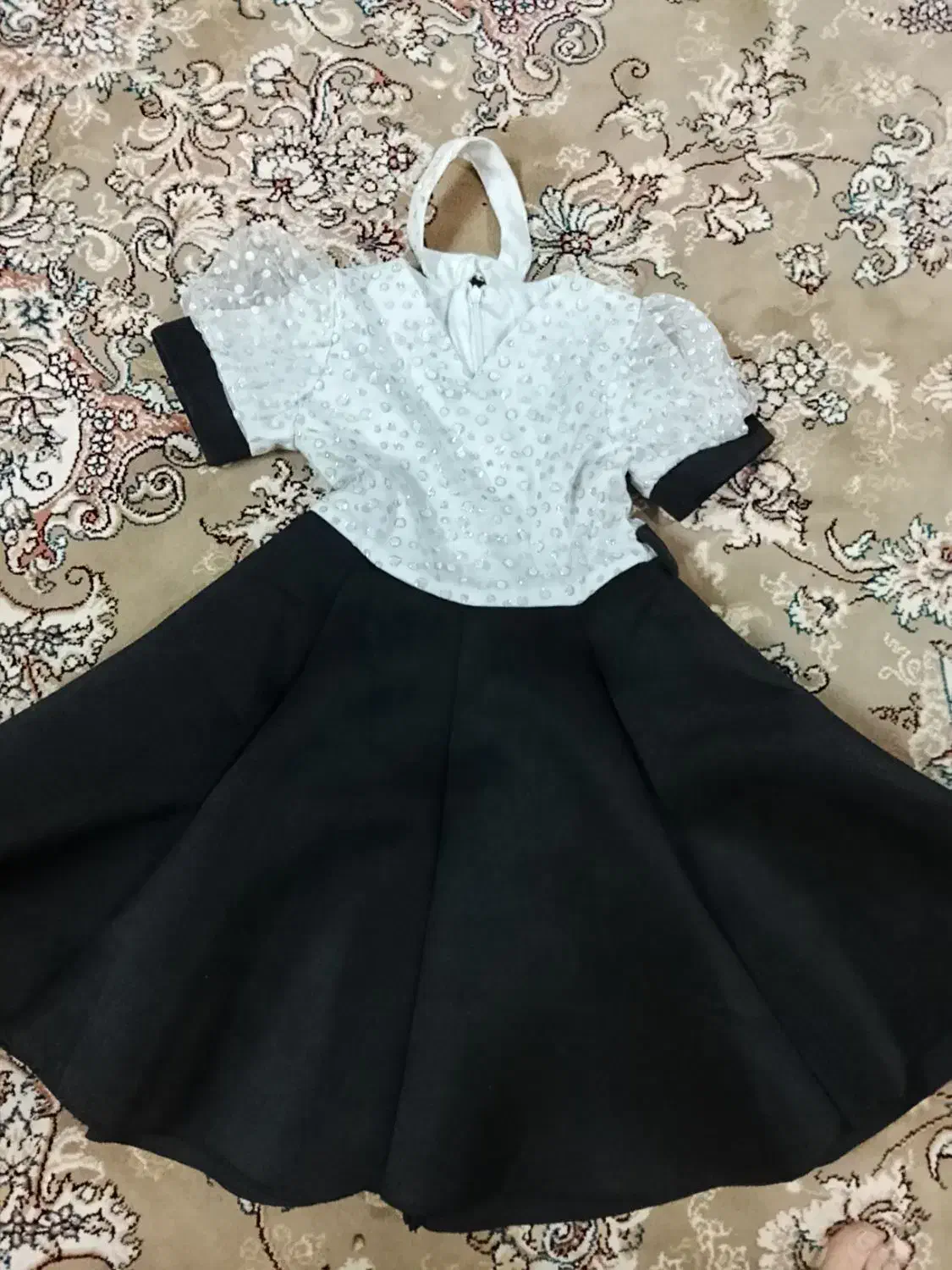 لباس دخترانه|کفش و لباس بچه|قم, شهرک امام حسن|دیوار