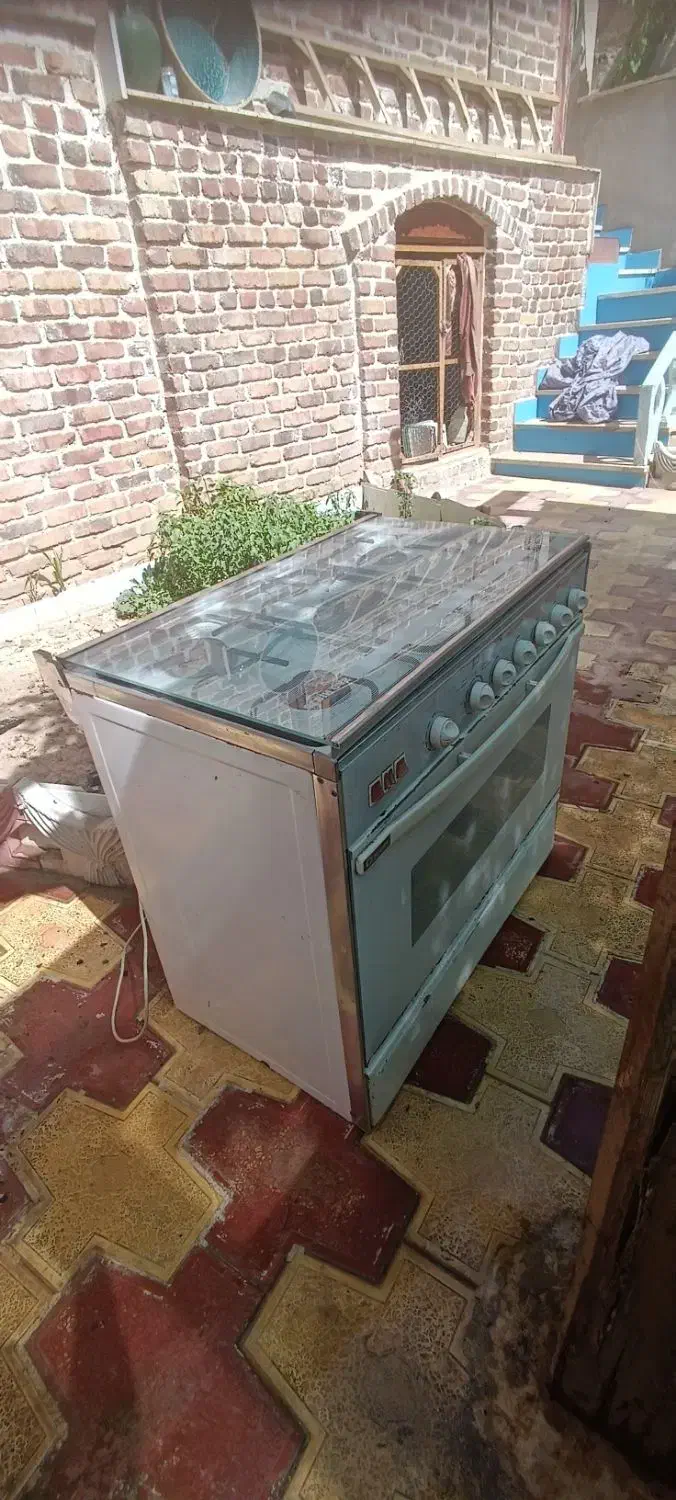 گاز فر گلبین سالم|اجاق گاز و لوازم برقی پختوپز|کنگاور, |دیوار