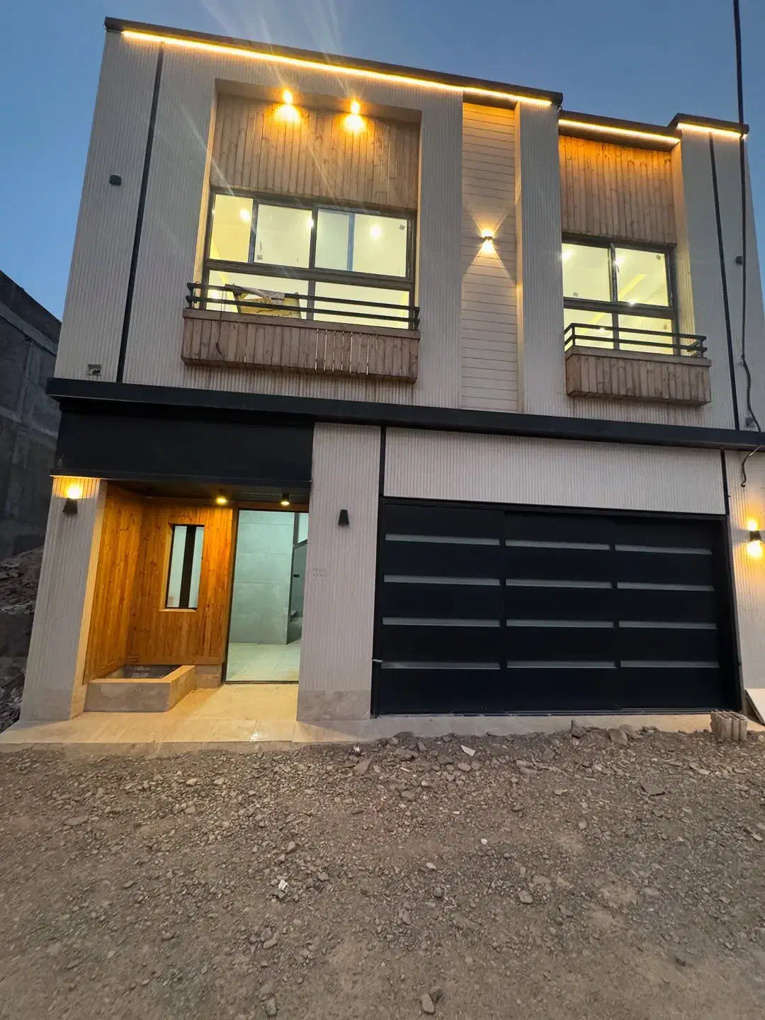 تمیزکاری|استخدام سرایداری و نظافت|کاشان, بازار کاشان|دیوار