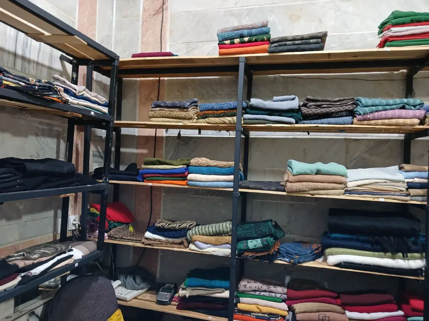 ویترین مغازه کامل|فروشگاه و مغازه|مشکین‌دشت, |دیوار