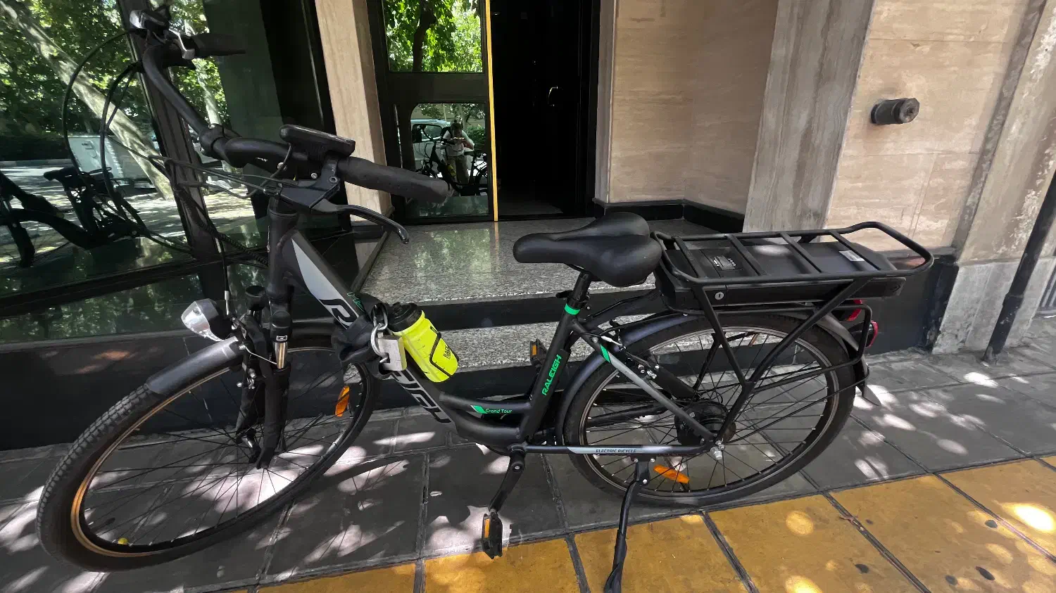 دوچرخه برقی رالی انگلیسی|دوچرخه، اسکیت، اسکوتر|تهران, شهرآرا|دیوار