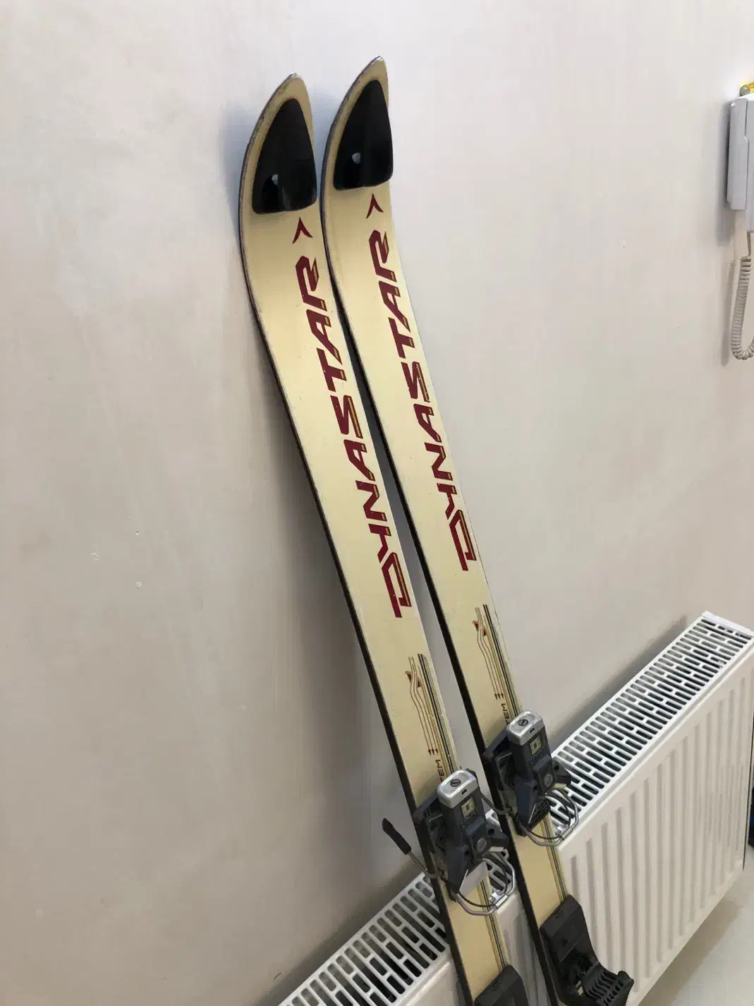 چوب اسکی داینا استار|ورزش‌های زمستانی|شاهدشهر, |دیوار