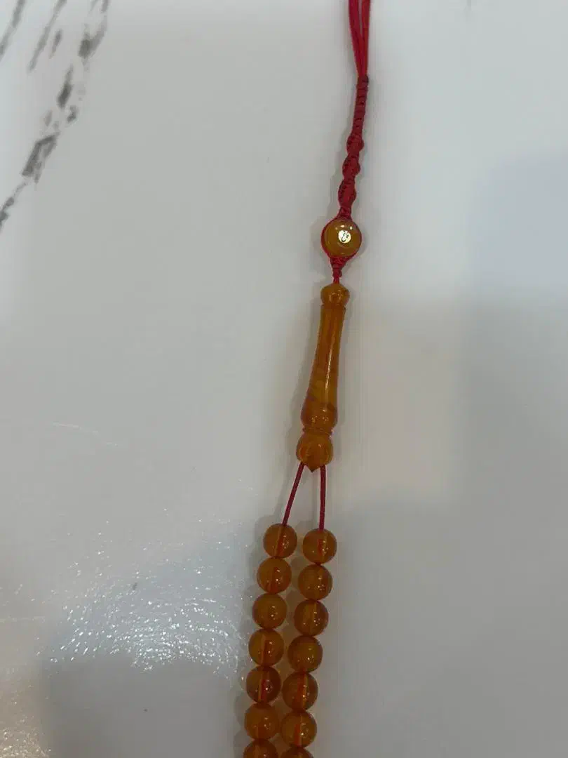 تسبح کهربا|کلکسیون اشیاء عتیقه|مریوان, |دیوار