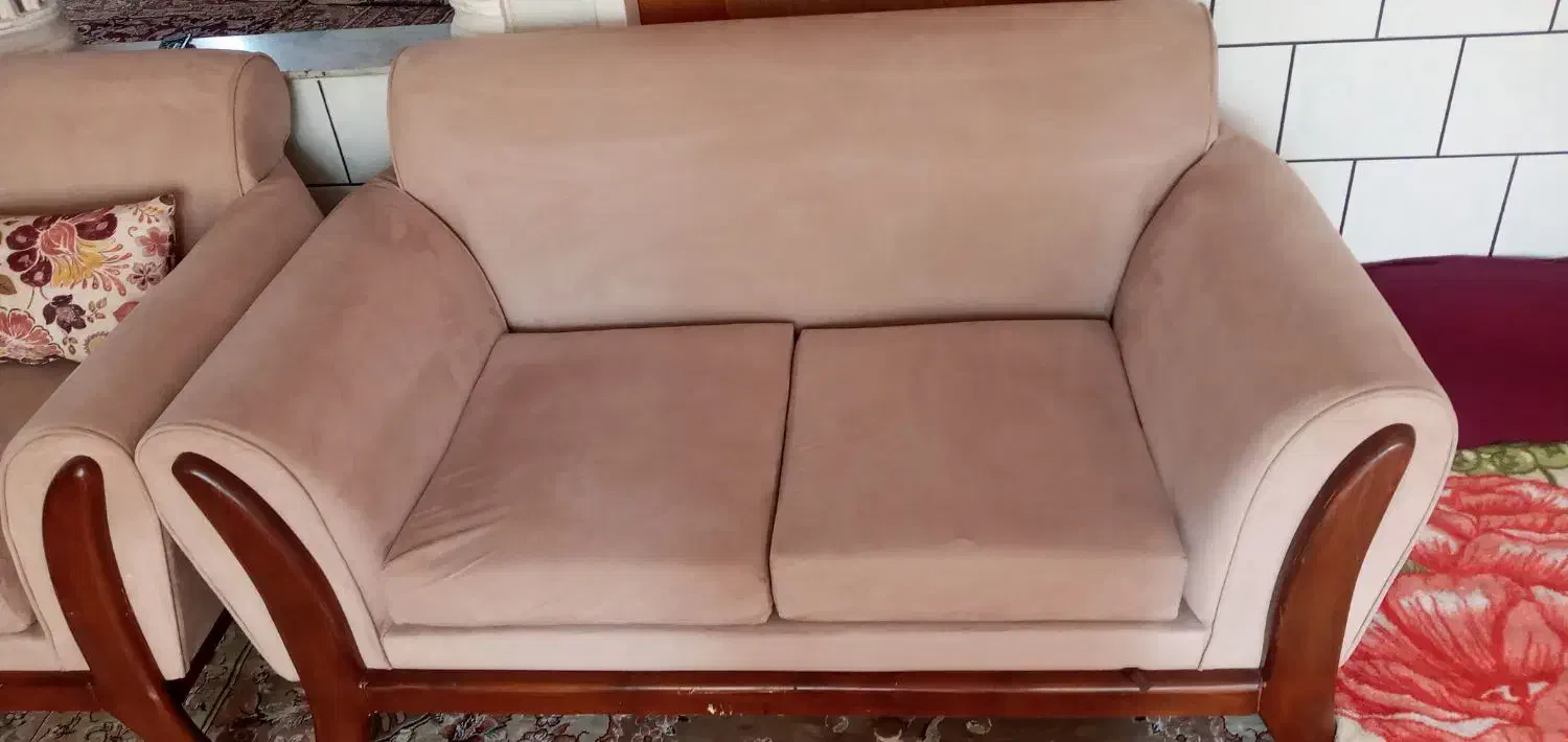 مبل راحتی ۷ نفره سالم و تمیز در حد نو|مبلمان خانگی و میز عسلی|آران و بیدگل, |دیوار