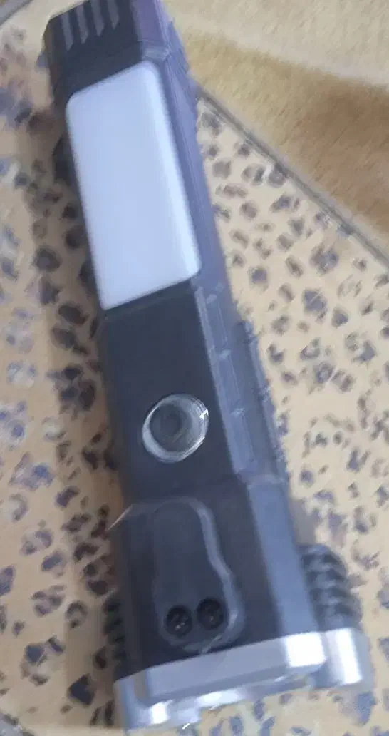 چراغ قوه هفت کاره|لامپ و چراغ|کوهدشت, |دیوار