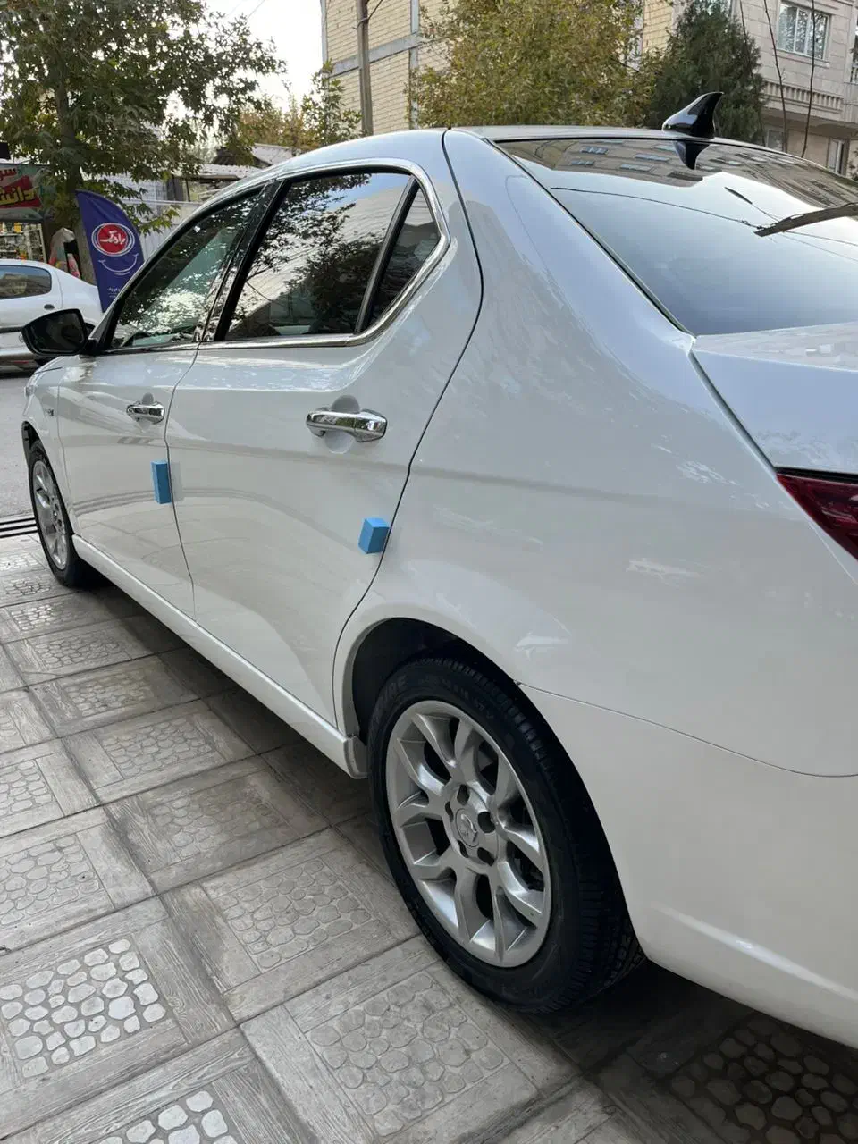 دنا پلاس 1401 اتوماتیک|خودرو سواری و وانت|دورود, |دیوار