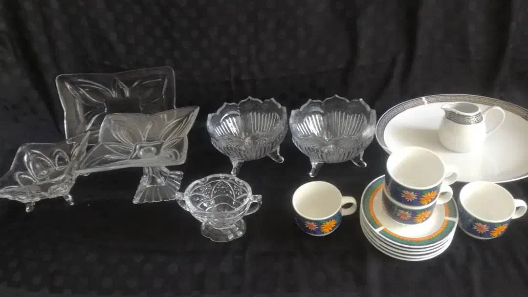 ملامین میوه خوری شکلات خوری قاشق قدیمی پیاله یلدای|ظروف سرو و پذیرایی|شیراز, قالیشویی|دیوار