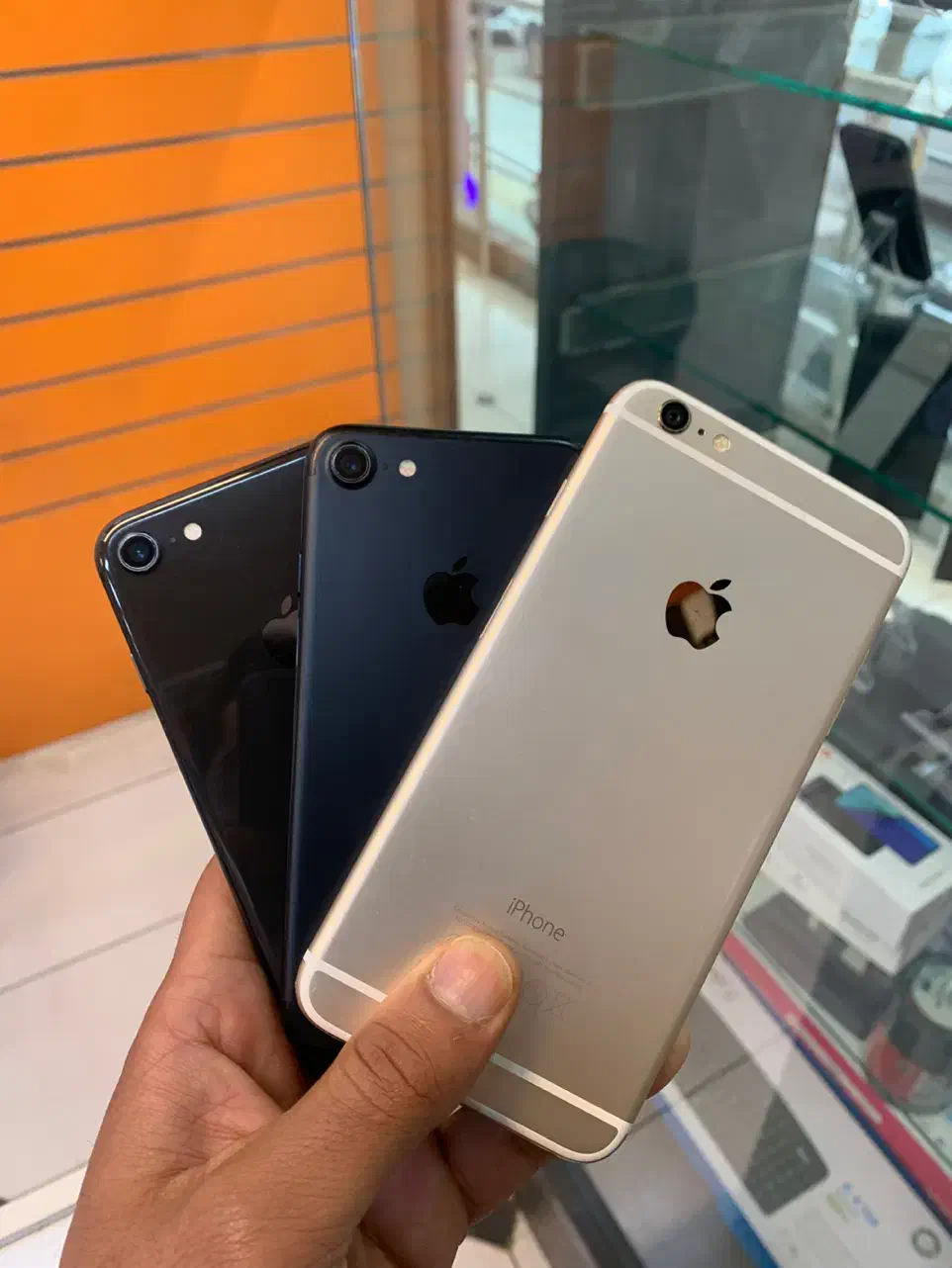 iphone 8 & iphone7|موبایل|اصفهان, احمدآباد|دیوار