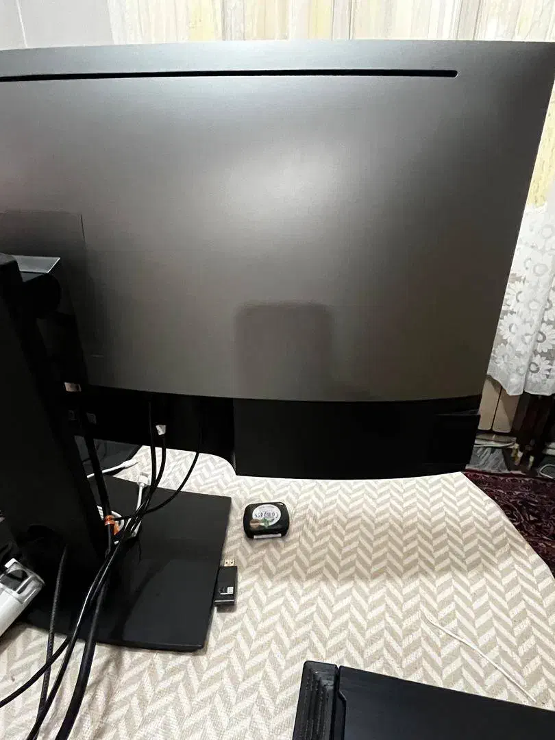 مانیتور Dell U3417W ۳۴ اینچ خمیده حرفه‌ای|قطعات و لوازم جانبی رایانه|تهران, فلسطین (میدان انقلاب)|دیوار