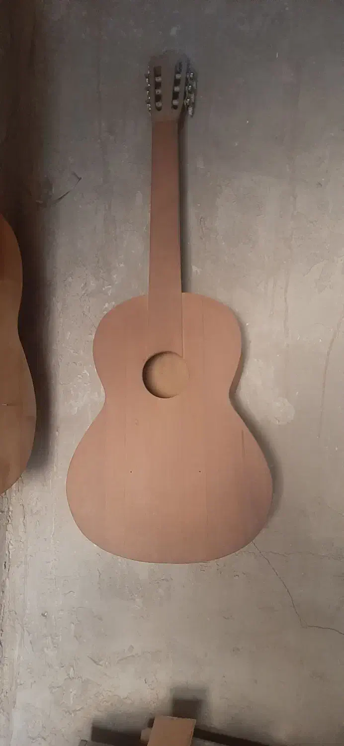 گیتار خام با کیفیت|گیتار، بیس، امپلیفایر|اسلام‌شهر, مطهری|دیوار