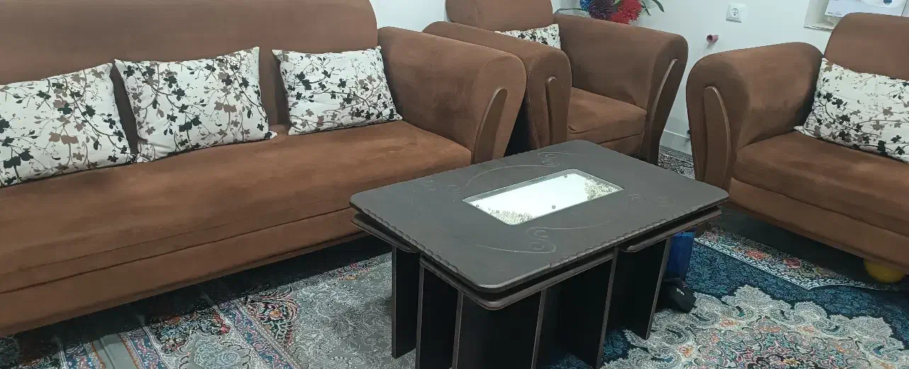 مبل هفت نفره تمیز|مبلمان خانگی و میز عسلی|بهبهان, |دیوار