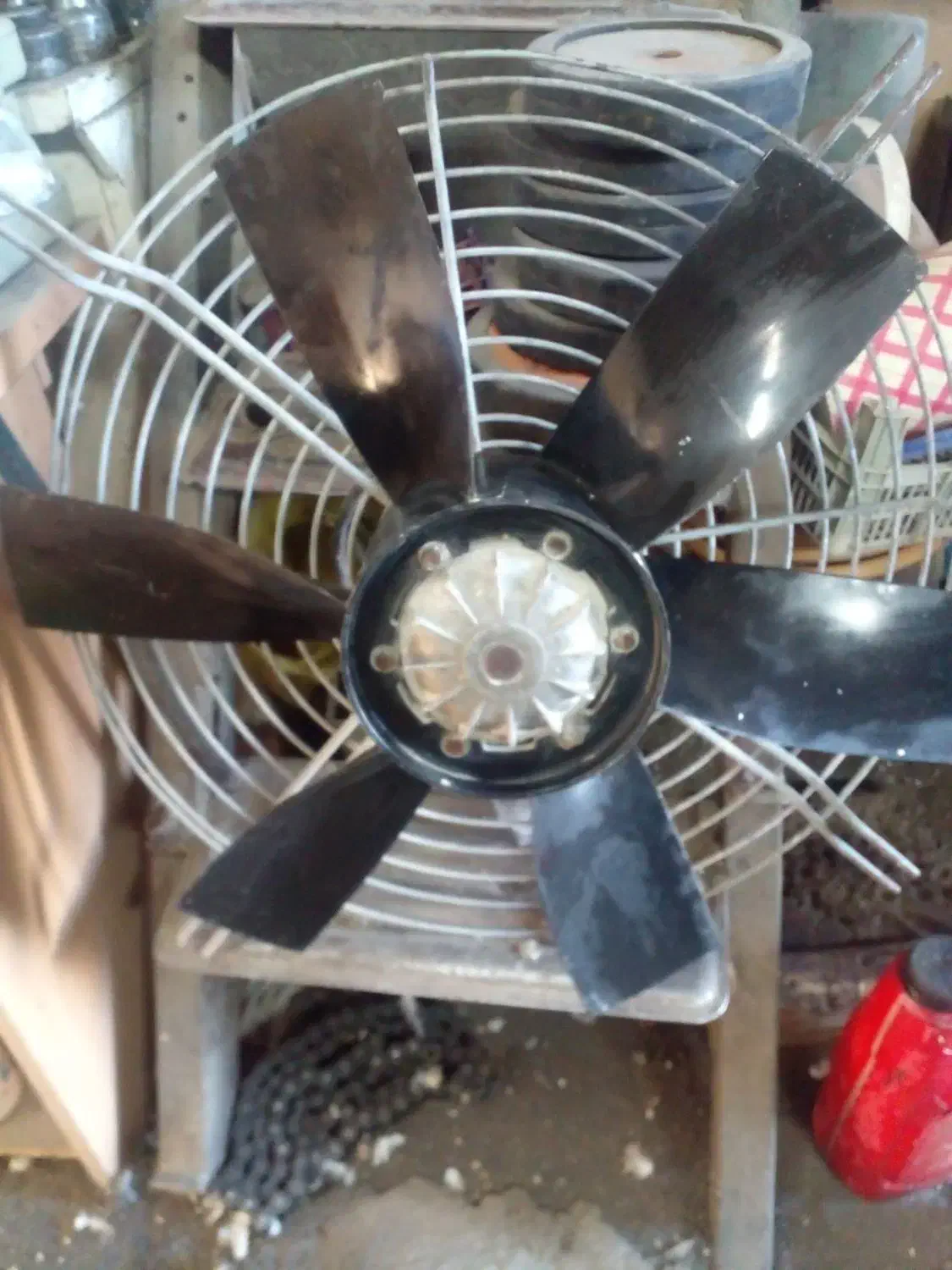 تعویه.۵۰.سه.فاز|پنکه و تصفیهکنندهٔ هوا|تربتحیدریه, ترمینال|دیوار