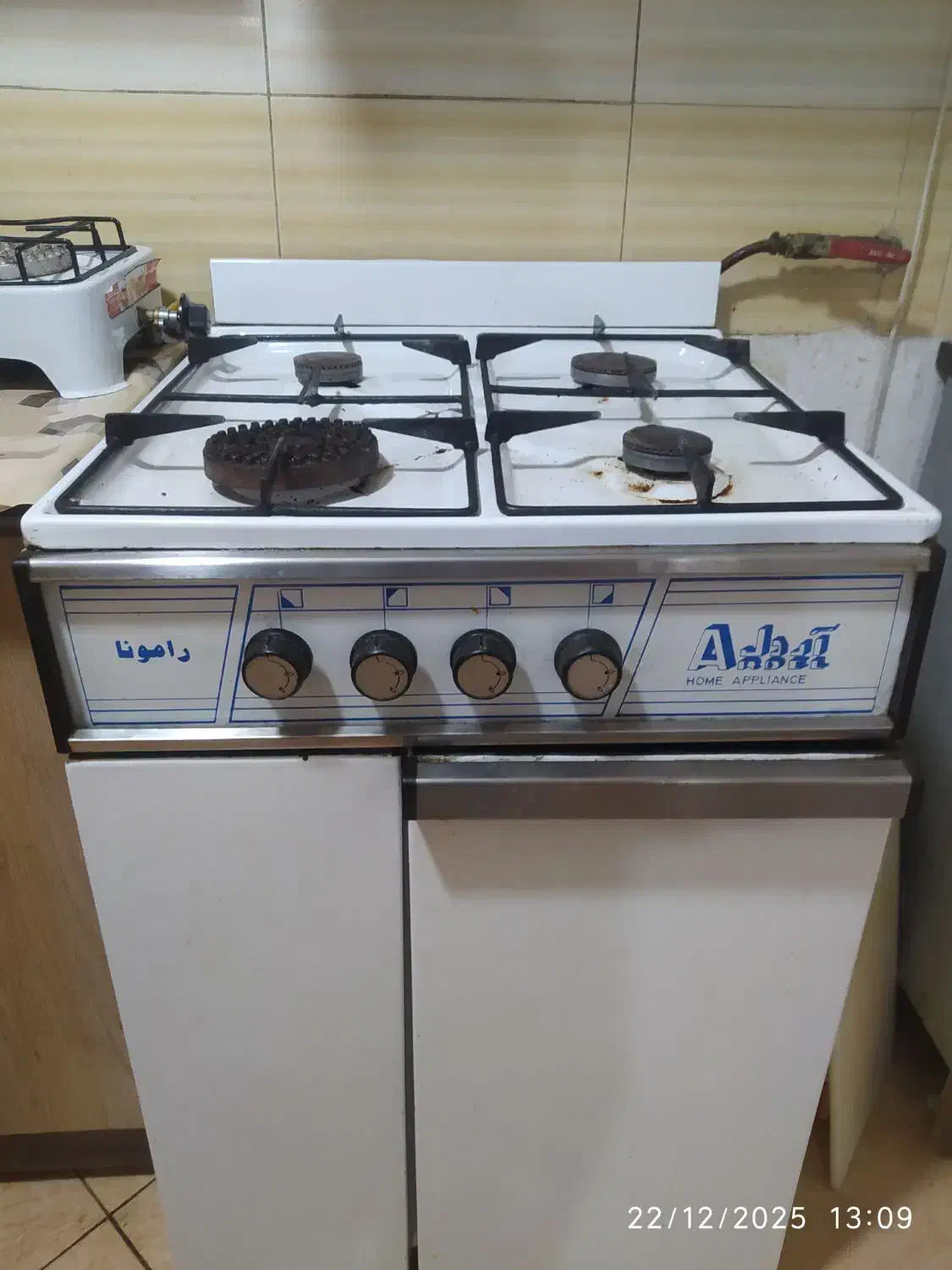 گاز  چهار شعله|اجاق گاز و لوازم برقی پخت‌وپز|مشهد, هدایت|دیوار