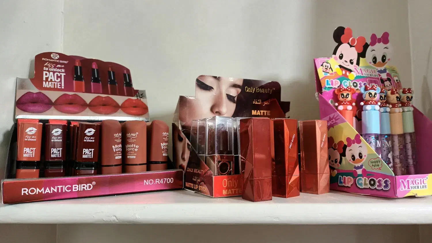 انواع رژلب جامد|آرایشی، بهداشتی، درمانی|مراغه, |دیوار