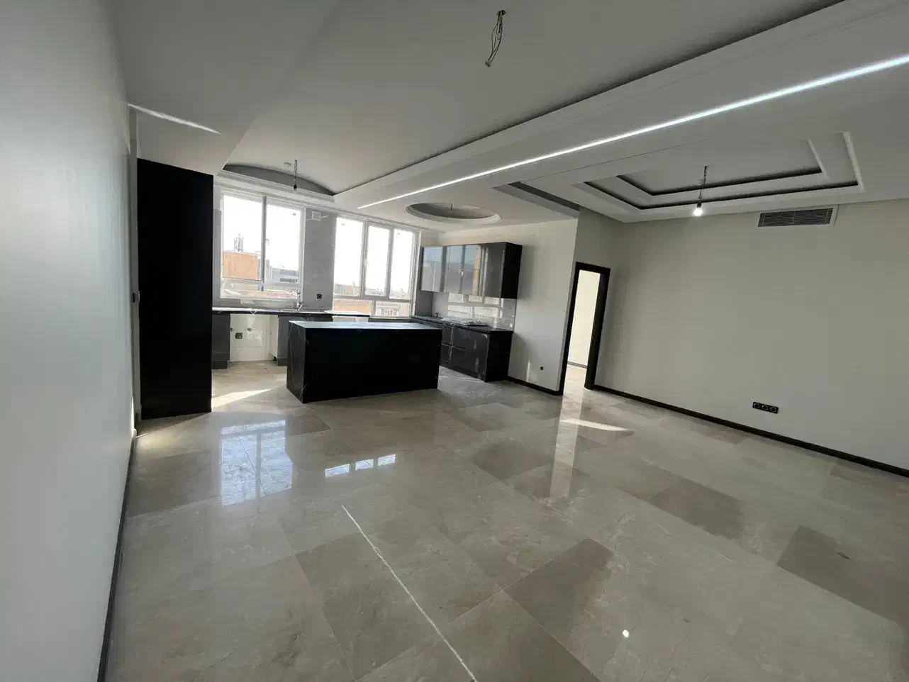 نارمک دانشگاه علم و صنعت خ ملک لو ۱۰۰ متر فول