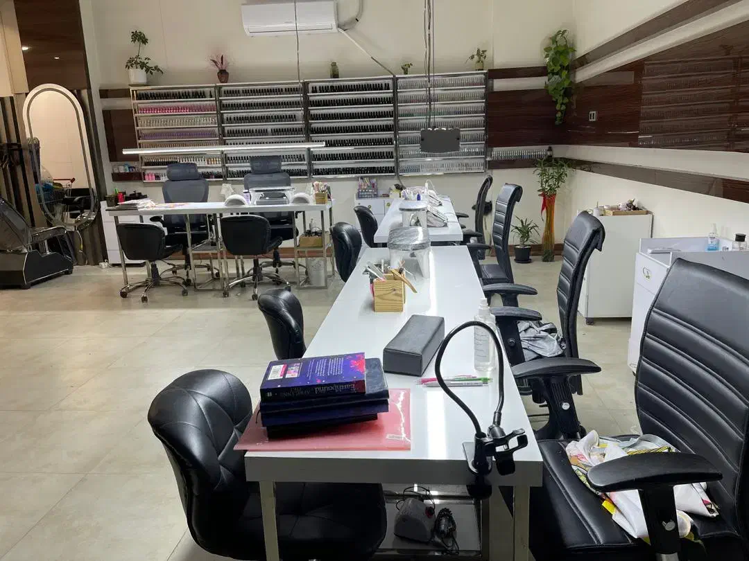 طراح ناخن|استخدام درمانی، زیبایی، بهداشتی|تهران, حر|دیوار