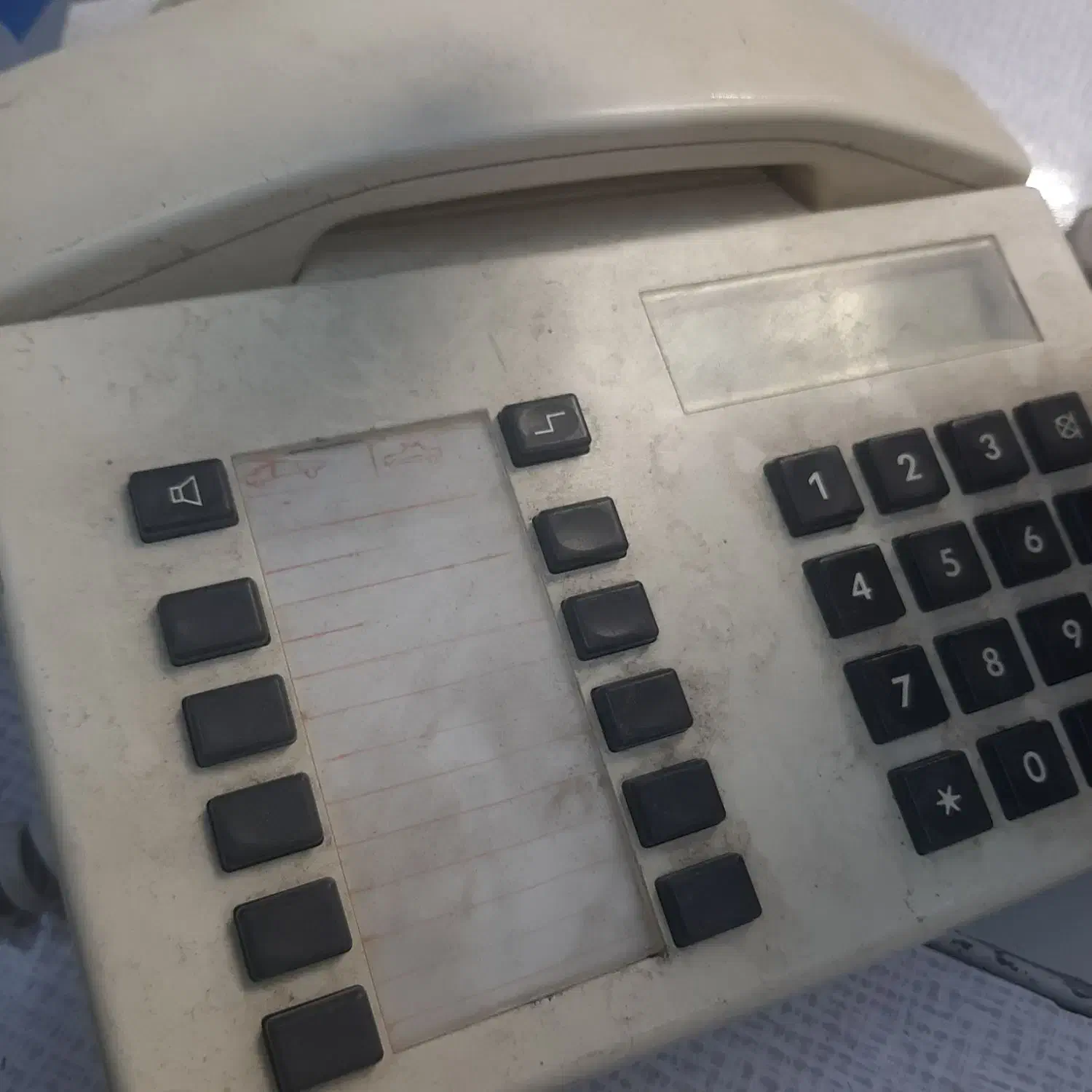 واگذاری خط تلفن ثابت|تلفن رومیزی|سبزوار, قائم|دیوار