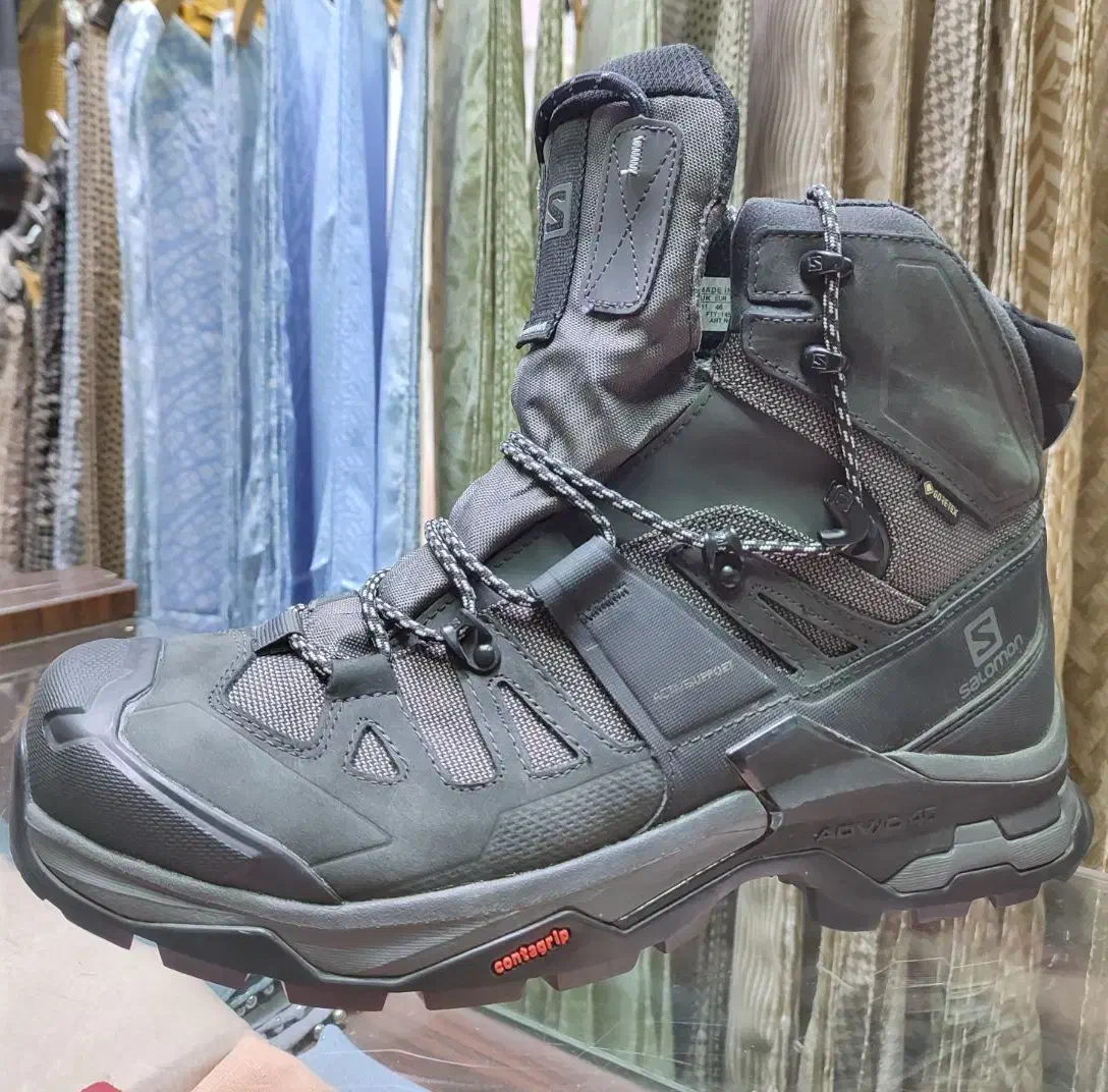 سالومون / کفش کوهنوردی / بوت کوهنوردی / سالامون|کیف، کفش، کمربند|فردیس, فردیس|دیوار