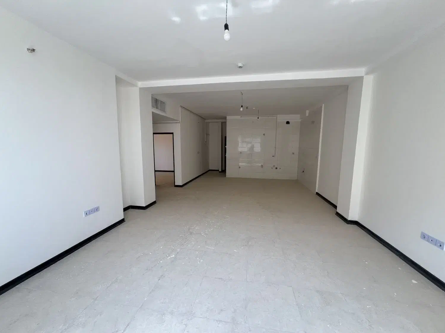 آپارتمان کارن /صفر و کلید نخورده/ با بهترین موقعیت|فروش آپارتمان|یزد, |دیوار