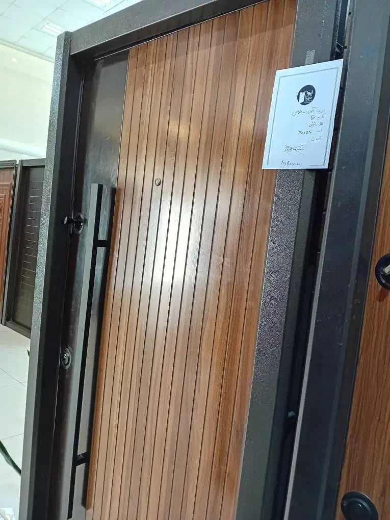 درب ایمنی لامینوکس|مصالح و تجهیزات ساختمان|اصفهان, بهارستان|دیوار