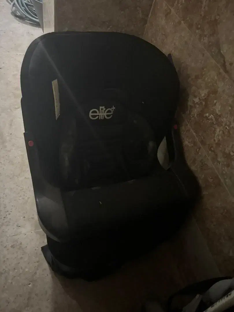 صندلی ماشین کودک|تخت و صندلی بچه|بوشهر, |دیوار