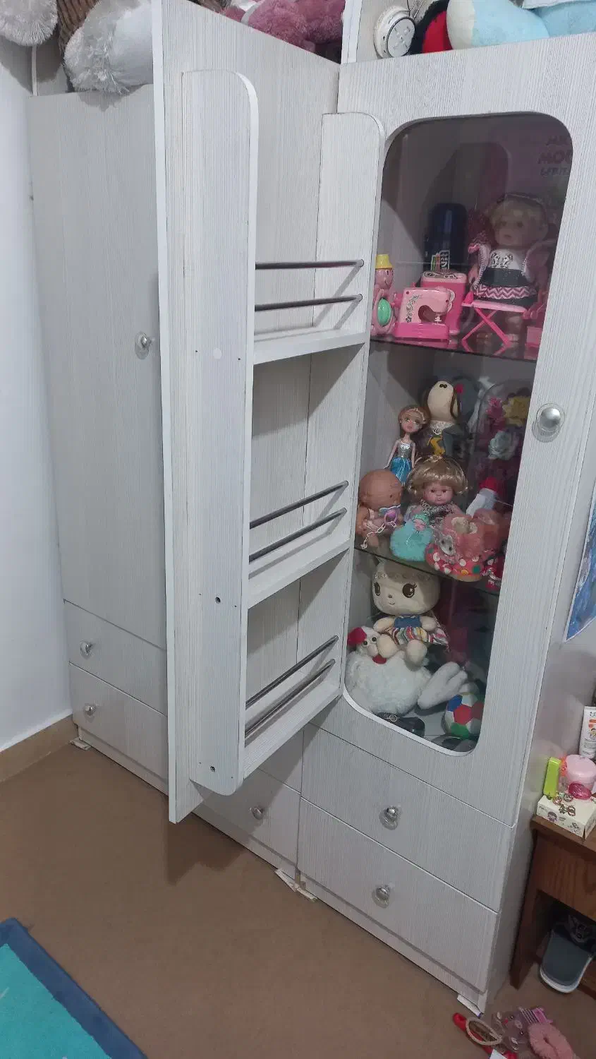 کمد بچه در حد نو قیمت توافقی|جاکفشی، کمد، دراور|ازنا, |دیوار