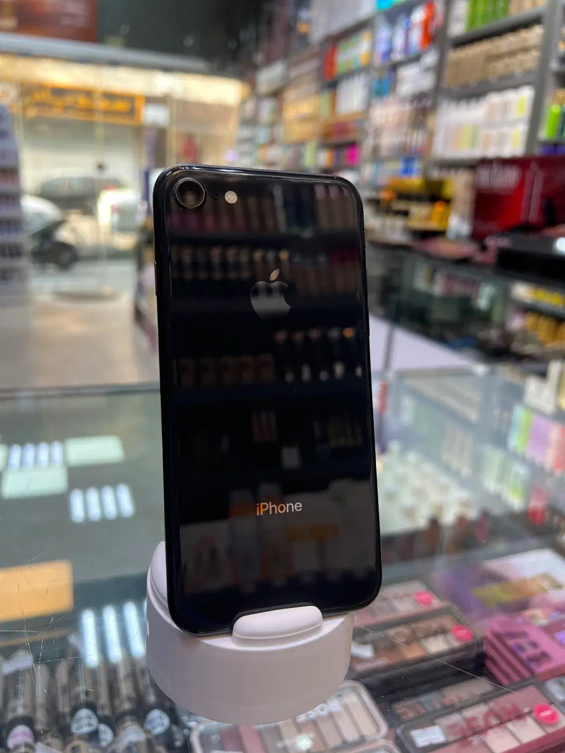 موبایل آیفون ۸|موبایل|تهران, یوسفآباد|دیوار