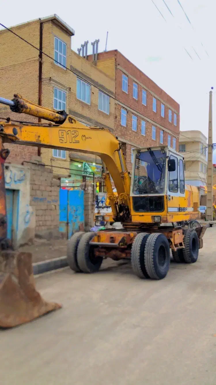 بیل مکانیکی912|خودرو سنگین|تهران, آذربایجان|دیوار