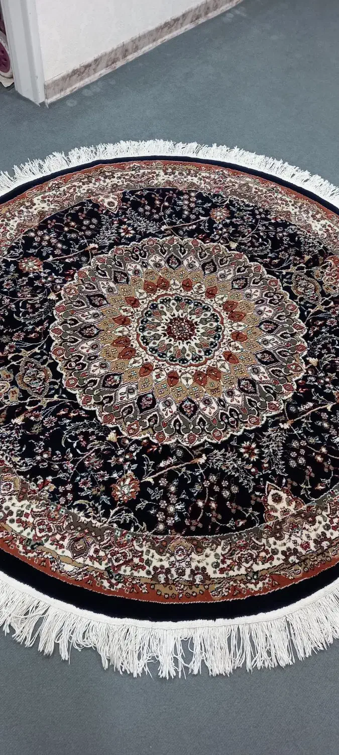 قالی گرد|فرش|اهواز, کیان اباد|دیوار