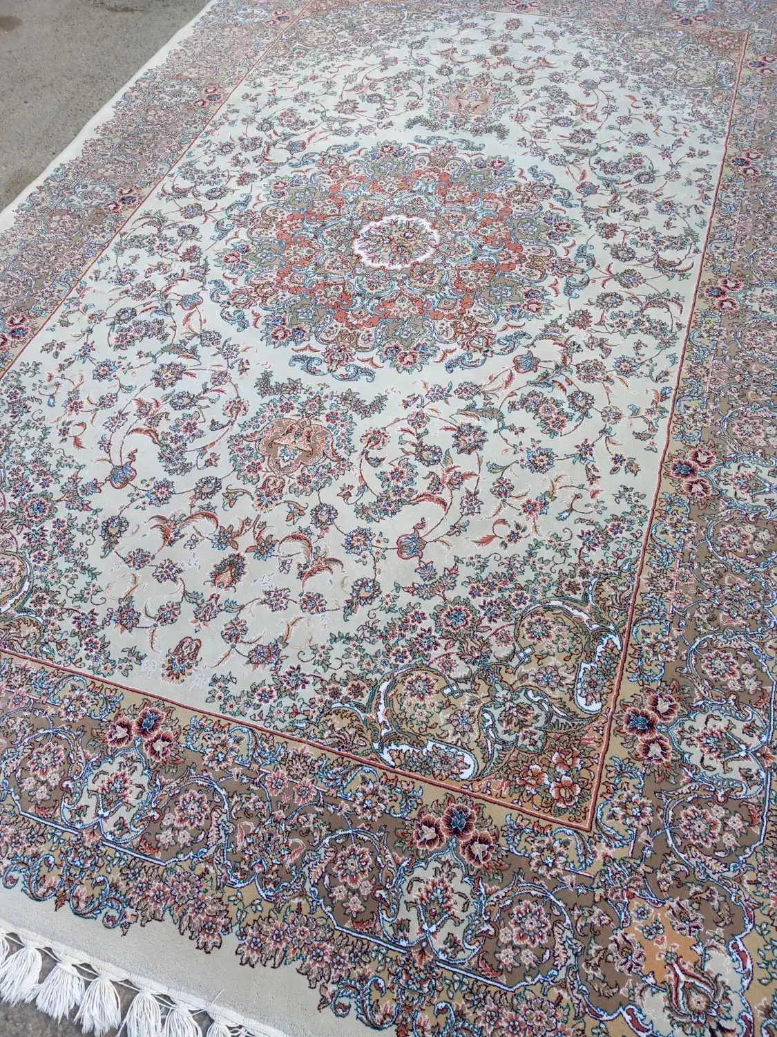 سه جفت فرش ۶ متری ۷۰۰ شانه|فرش|مشهد, عامل|دیوار